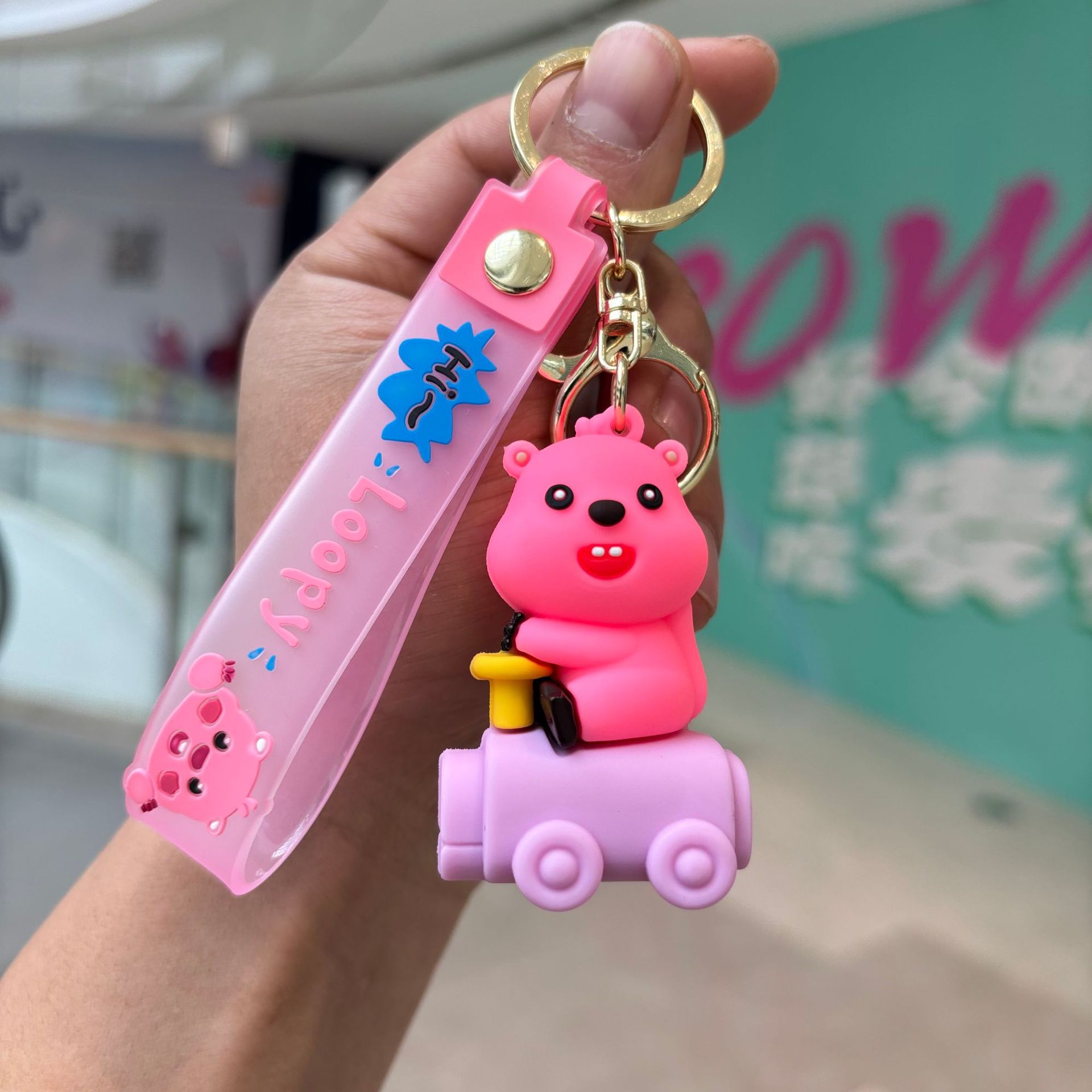 Caricatura pequeño castor llavero colgante bolsos de automóvil llavero muñeca llavero pequeño regalo al por mayor