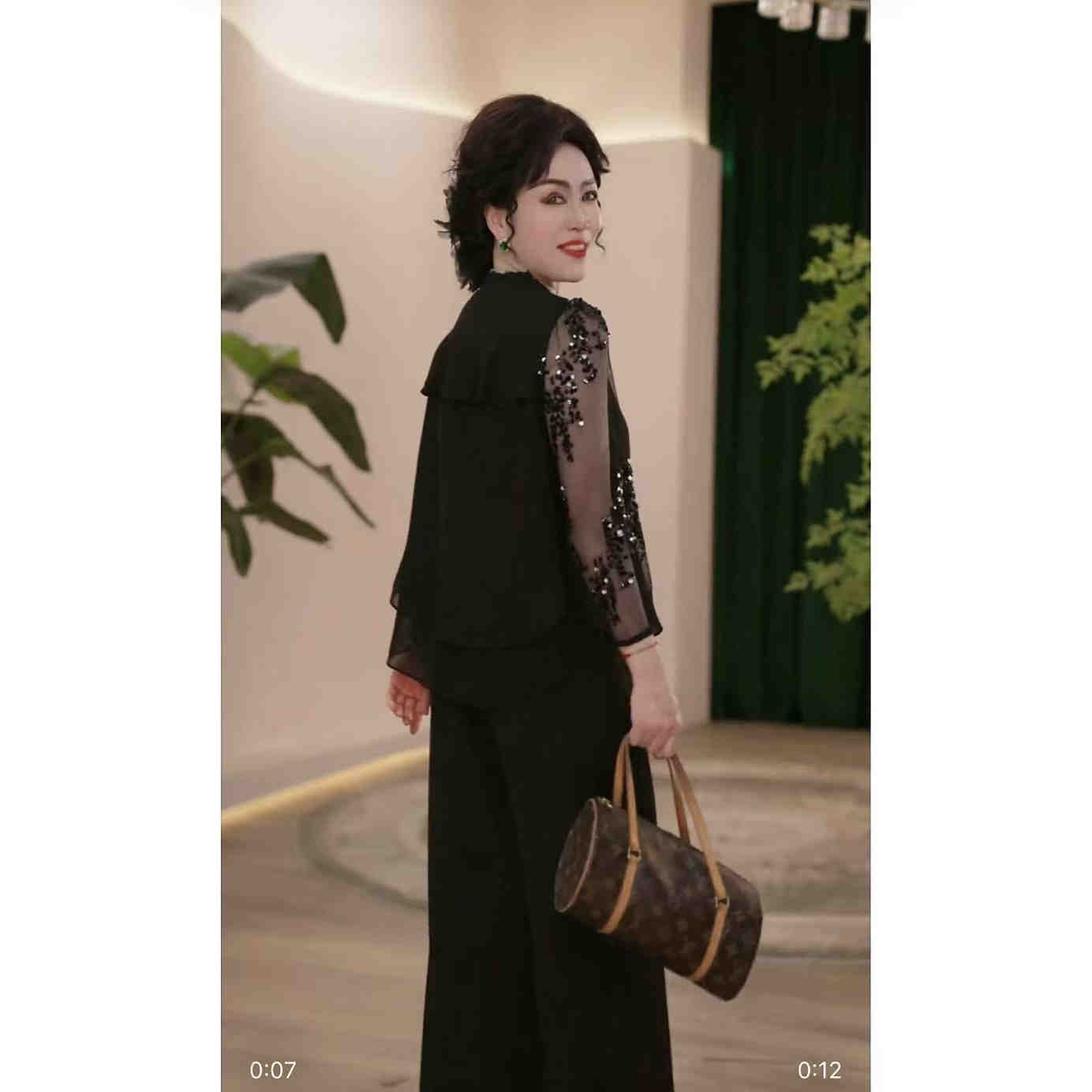 Summer fitted thin set for elderly, western style, for middle age