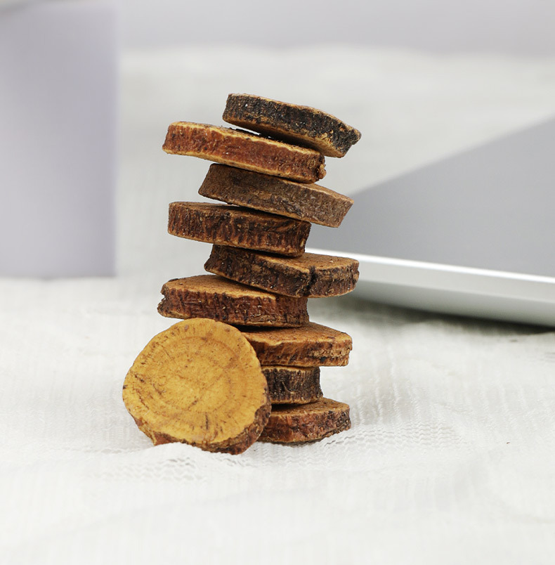 Gancao Ganjiang Decoction Dried Ginger Slices 100g with Licorice Root for Herbal Tea and Soup in use