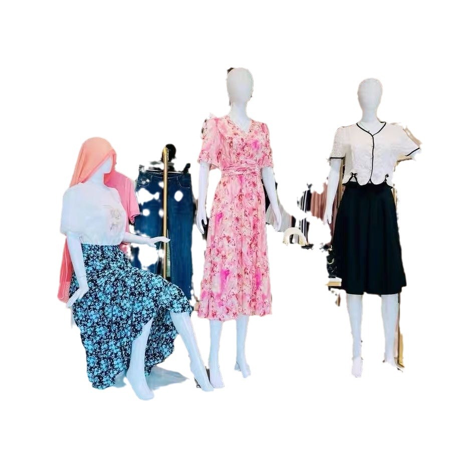 Modelo de accesorios de ropa de mujer europea y americana pintada exhibición blanca pintada maniquí modelo de ventana modelo de mujer al por mayor