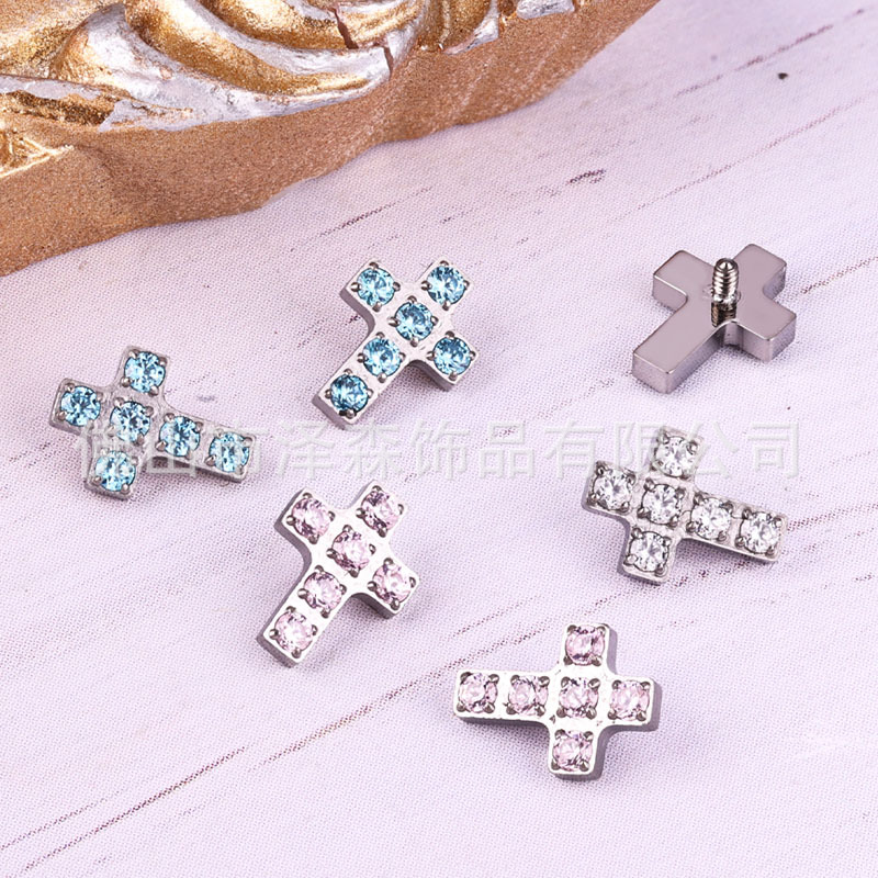 Labret stud lip piercing jewelry styling detail