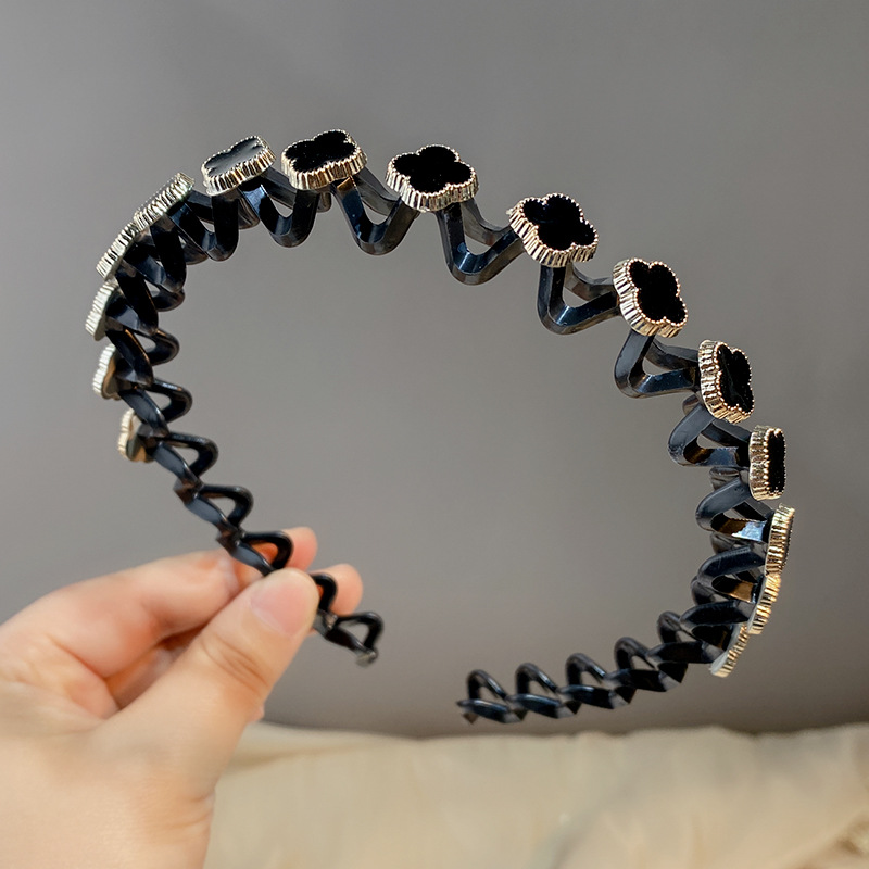 Diadema accesorios para el cabello al por mayor de las mujeres de estilo coreano rhinestone trébol pinza de pelo lindo lavado de cara pelo presionando antideslizante diadema dentada