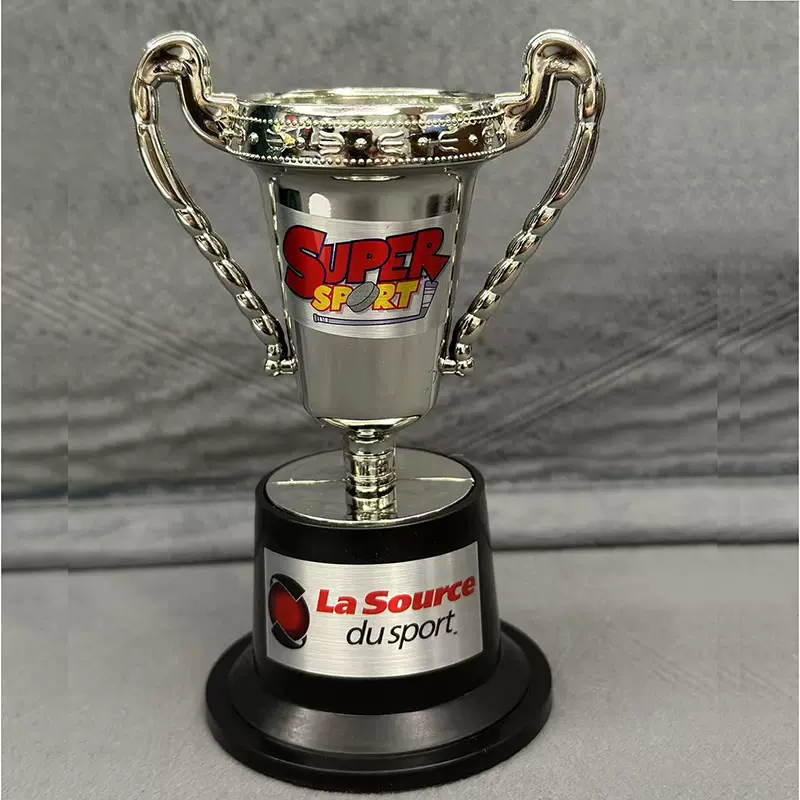 亚马逊儿童塑料小奖杯带底座迷你电镀奖杯玩具幼儿园比赛奖励玩具