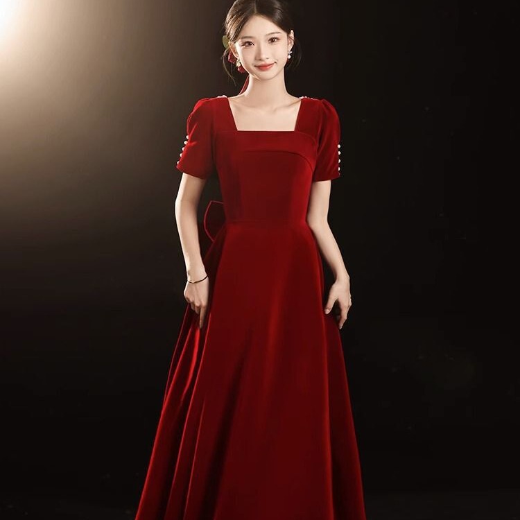Wine Red Velvet Bridal Dress with an Elegant and High-End Feel, Engagement Dress for Petite Women, Runaway Princess Dress