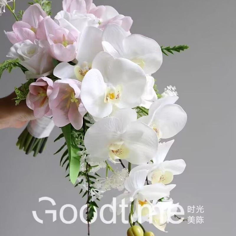 感瀑布花手捧花婚礼新娘影楼摄影道具情侣手持领证花束|undefined