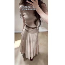 �nϵ��֪�К��|�B��ȹ��Ů2026�¿�ļ�һ�ּ����¾W���Lȹ���b
