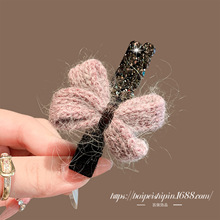 ��ɫë���׺����Y�l�AŮˮ荱��Wë������ᘿ��l�ǰ�~����A�l�