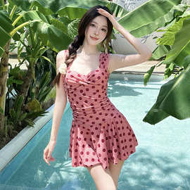 泳衣女夏新款女孩纯欲遮肉大小胸聚拢连体裙式泡温泉游泳装度假