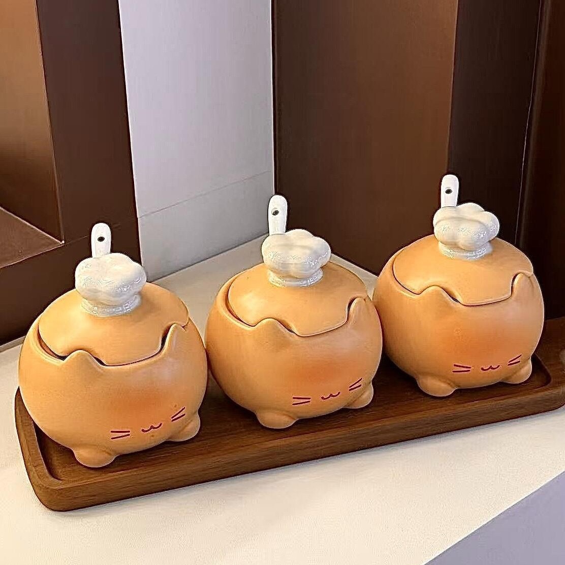 可爱卡通陶瓷调味罐高颜值味精盐辣椒调料瓶可爱餐具套装家用厨房