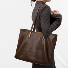 CCAMO包包女款松弛感大容量通勤包真皮女士包包工厂批发一件代发