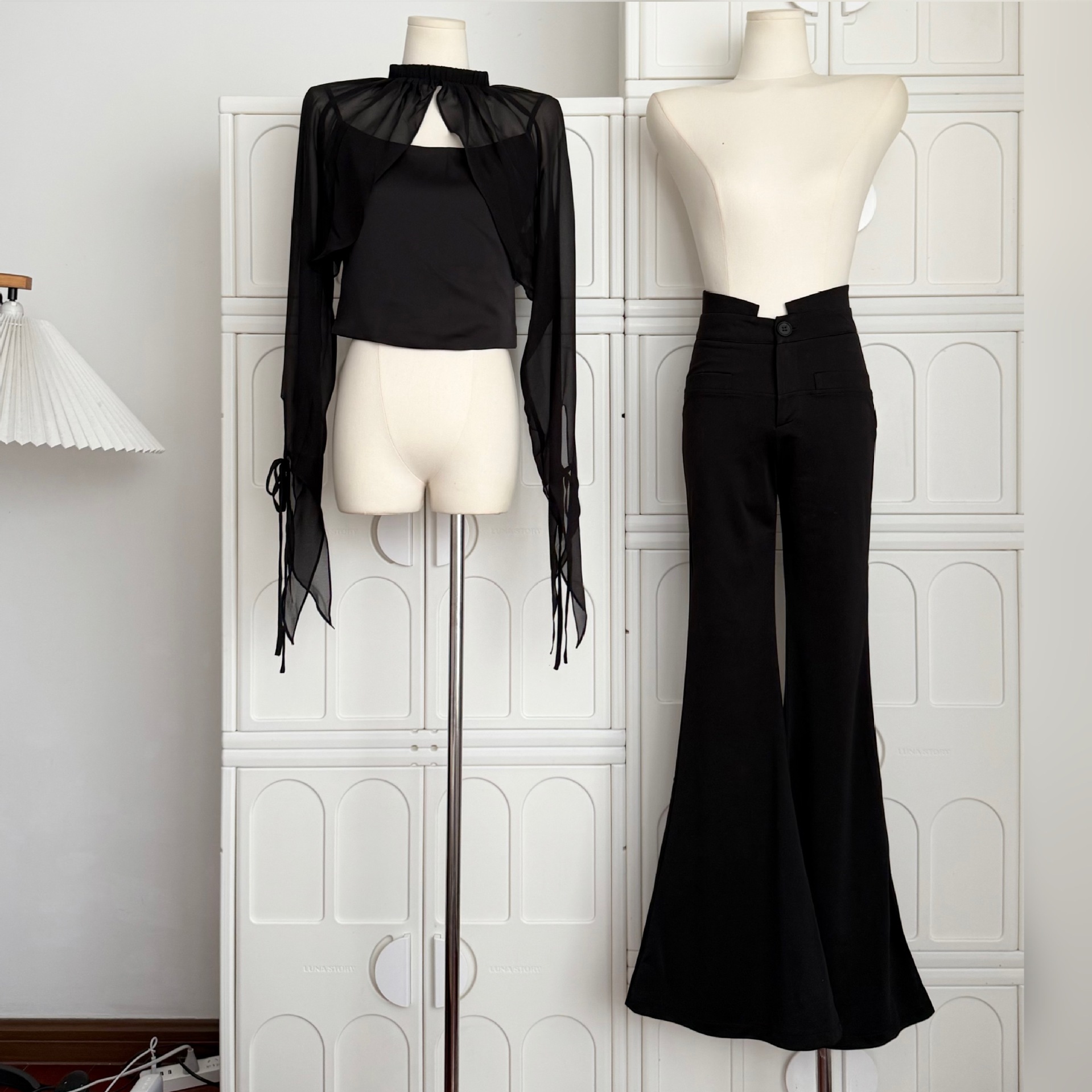 Talented Leg Slim Black High-Waisted Slim Flared Pants Hip-Hugging Slightly Stretchy Versatile Casual Pants for Women