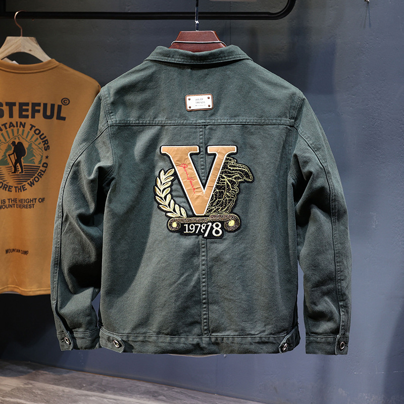 V-embroidered Denim Jacket For Men Washed Lapel Tooling Style_voghion.com