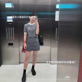 深圳南油女装CD家新款圆领套头针织衫字母提花简约复古时尚风上衣
