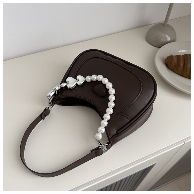 391g Weight Polyester Lining Material Beading, Sewing Thread Fashion Element Zipper Closure Type Single Shoulder Strap Strap Type Underarm Bag Bags Type Casual Occasion Pu Leather Material Heart Shape Pattern All Seasons Season Women's Gender Streetwear Style Dumpling Shape Shape Small Size Women's Small Pu Leather Heart Shape Streetwear Beading Sewing Thread Dumpling Shape Zipper Underarm Bag 5