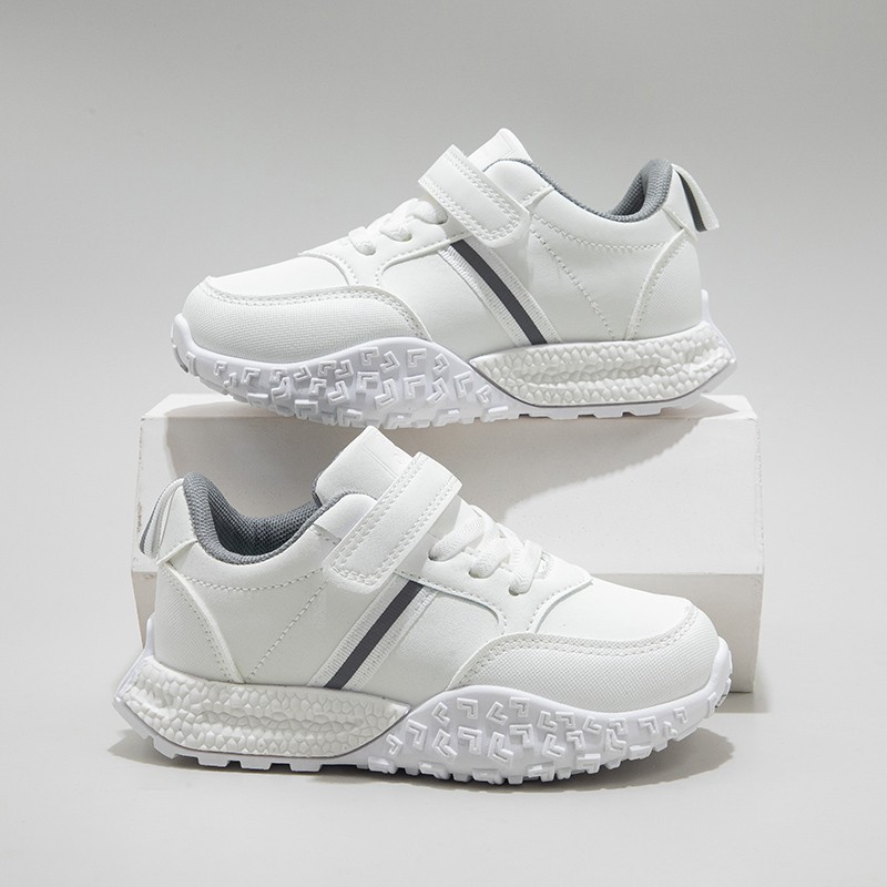 Children's summer sneakers