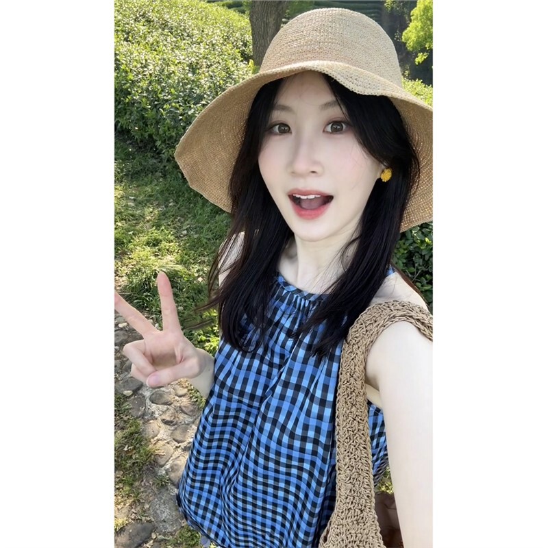 YT424854 純粋な夏の美しい年齢軽減衣装女性のための青いチェック柄サスペンダースーツスカートの完全なセット 2025|undefined