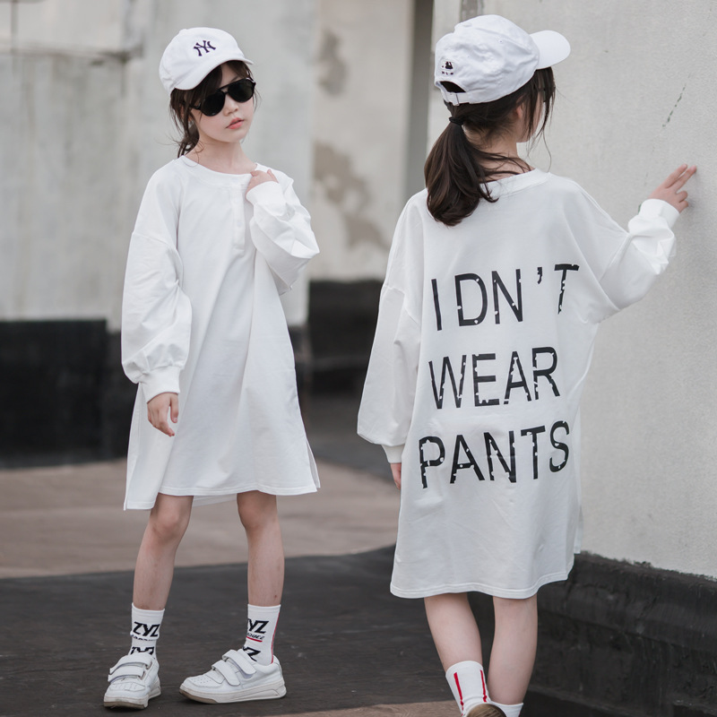 Vestido de invierno para niñas 2023 nuevos niños estilo occidental manga larga ropa de otoño para niños medianos y grandes falda de suéter engrosado con forro polar