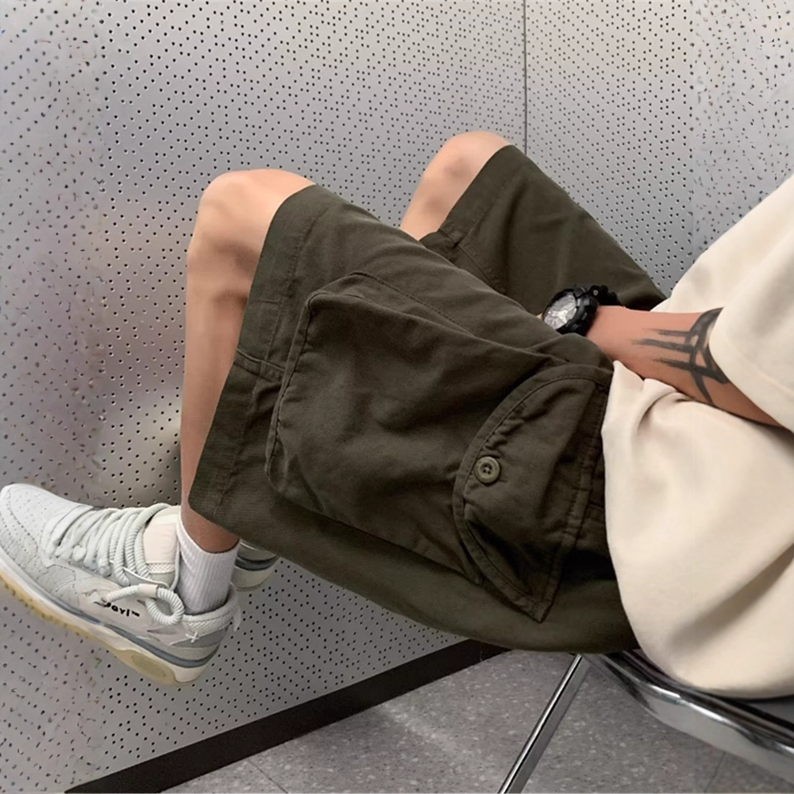 Pure Cotton Multi-Pocket Cargo Shorts for Men, Casual Retro Trendy Straight Mid-Length Functional Wide-Leg Harem Shorts