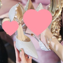 银色高跟鞋设计感小众2024年新款细跟气质女神范一字带网红凉鞋夏