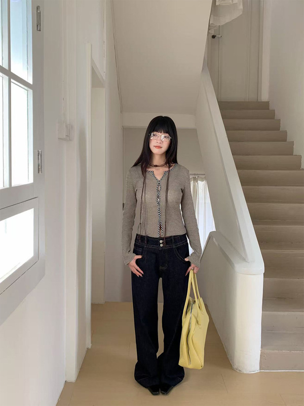 誉一新款2025秋季格纹拼色扭结针织衫女别致显瘦 长袖上衣女c6825|undefined
