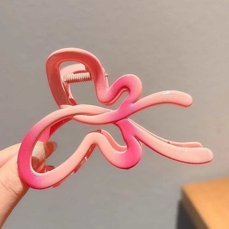 Clip de agarre simple de verano, volumen de cabello de alta calidad, clip de tiburón, horquilla grande, horquilla, nuevo cabello femenino, tocado 2024