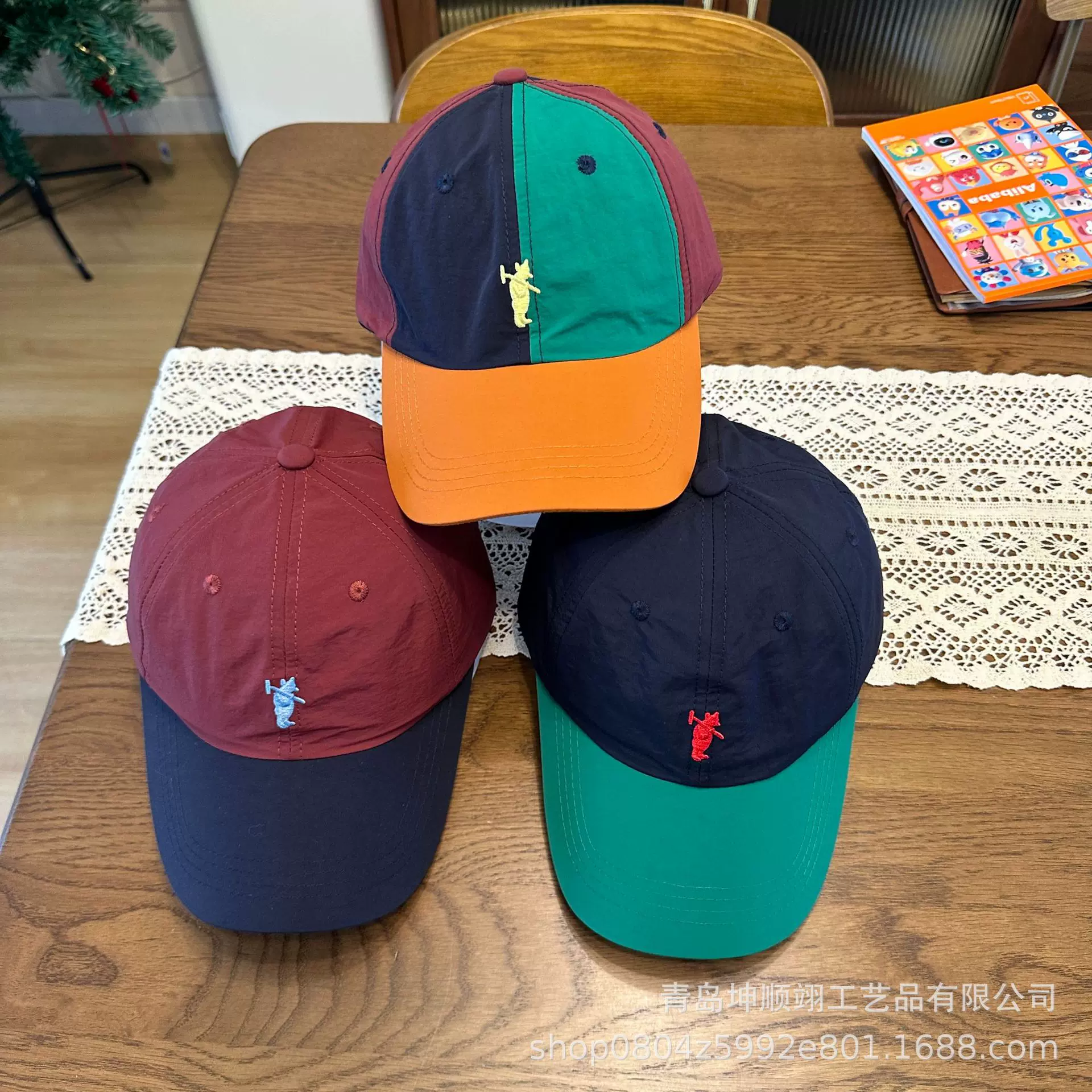 春夏新款小熊锤子标刺绣棒球帽简约拼色鸭舌帽休闲速干透气遮阳帽