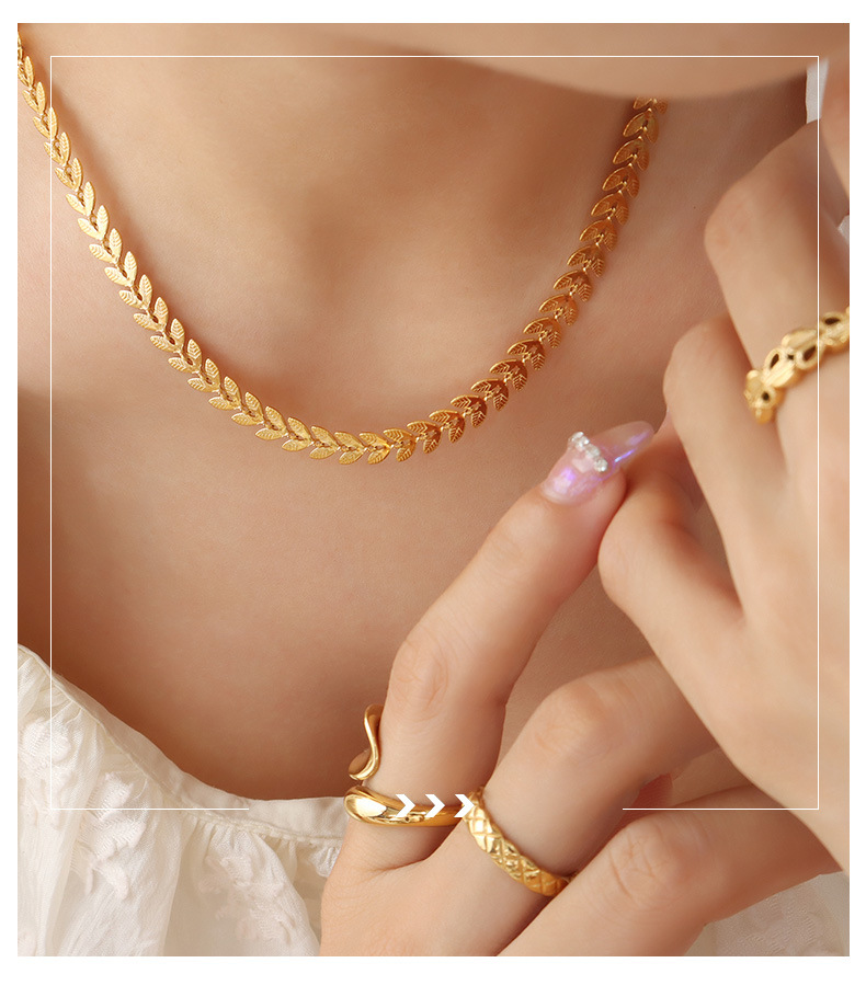 Fashion Grain Titanium Steel Necklace Plating Stainless Steel Necklaces