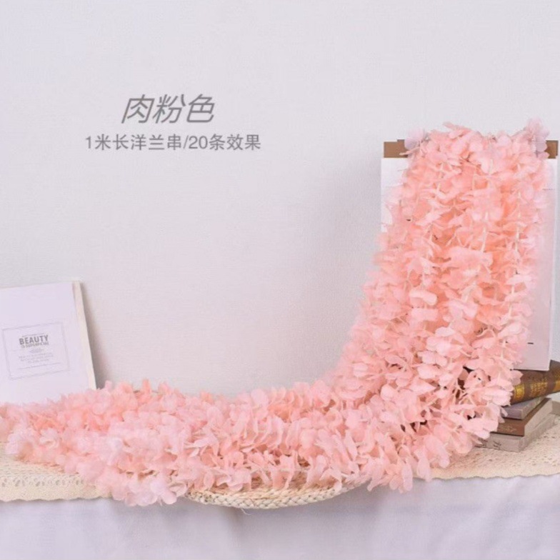 양란 돼지고기 국수 한 조각