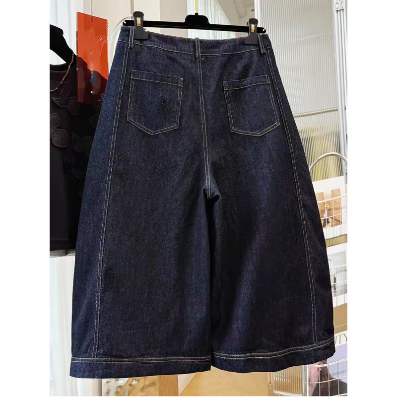 2026 Super Trendy Pants Korean Style Unique and Stylish Design Super Stylish Curved Jeans for Women Spring and Summer Cropped Pants 2026 Super Trendy Pants Korean Style Unique and Stylish Design Super Stylish Curved Jeans for Women Spring and Summer Cropped Pants