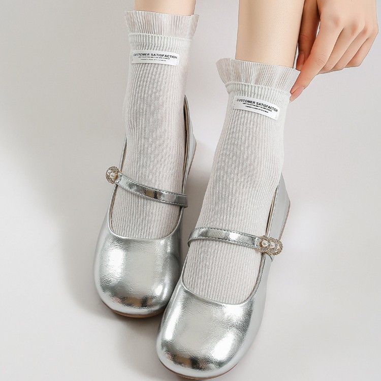 Thin Mary Jane shoes