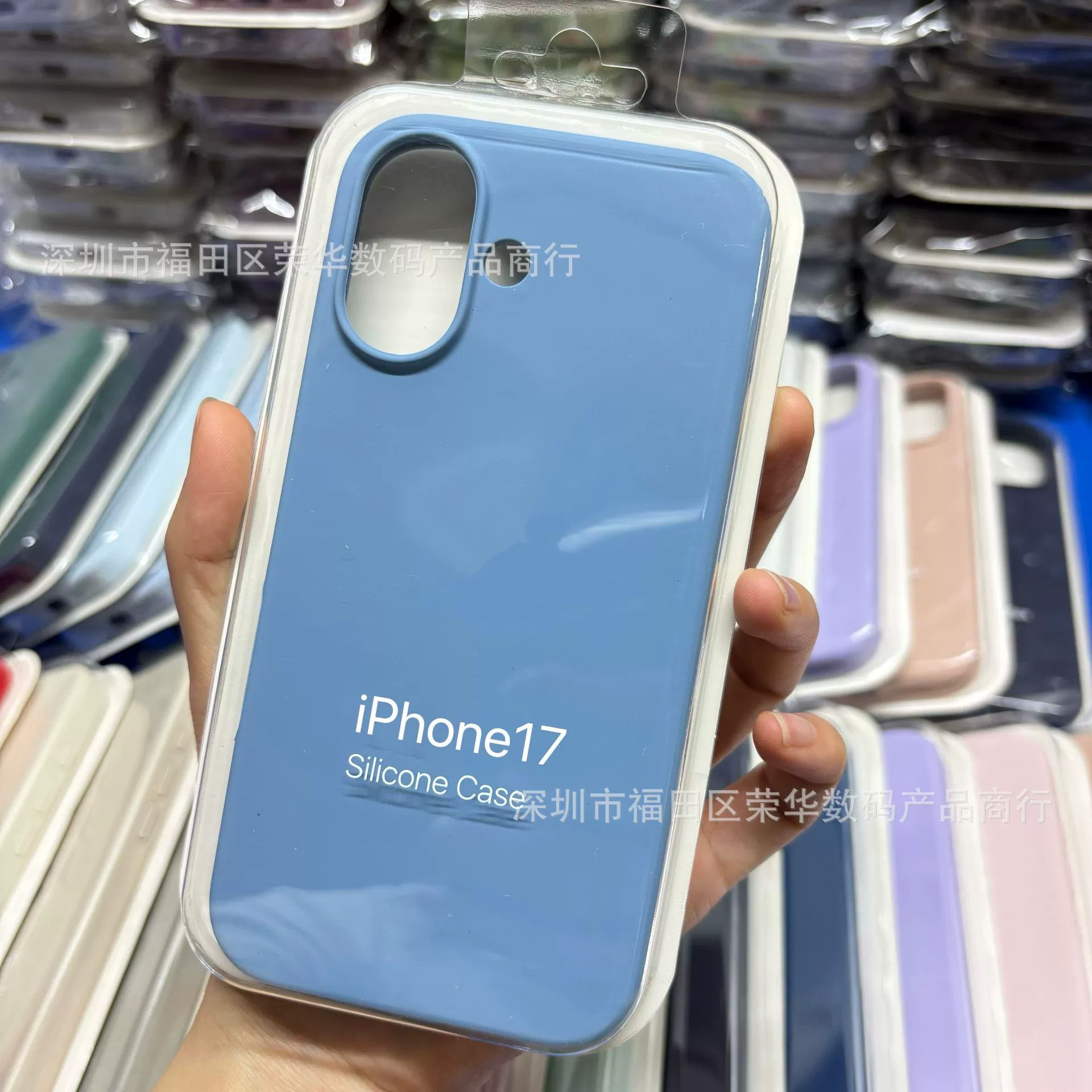 Чехол для телефона Apple iPhone17/iPhone17 Pro/iPhone17 Pro Max — жидкий силикон, кнопка камеры, защита от падений