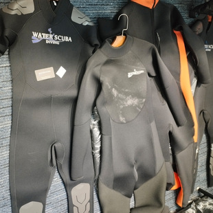 ���I���ˮ�� �B�w��� ���̝�ˮ��һ����3MM �B�w����