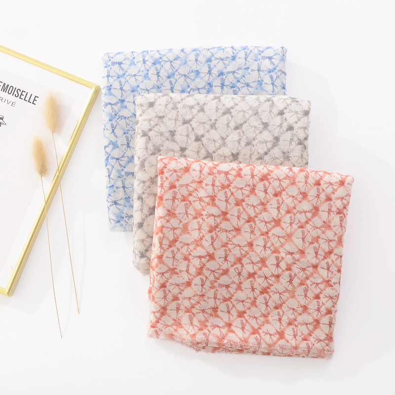 Comercio exterior japonés y coreano dulce fresco suave bufanda larga chal patrón geométrico impreso algodón y lino sensación bufanda