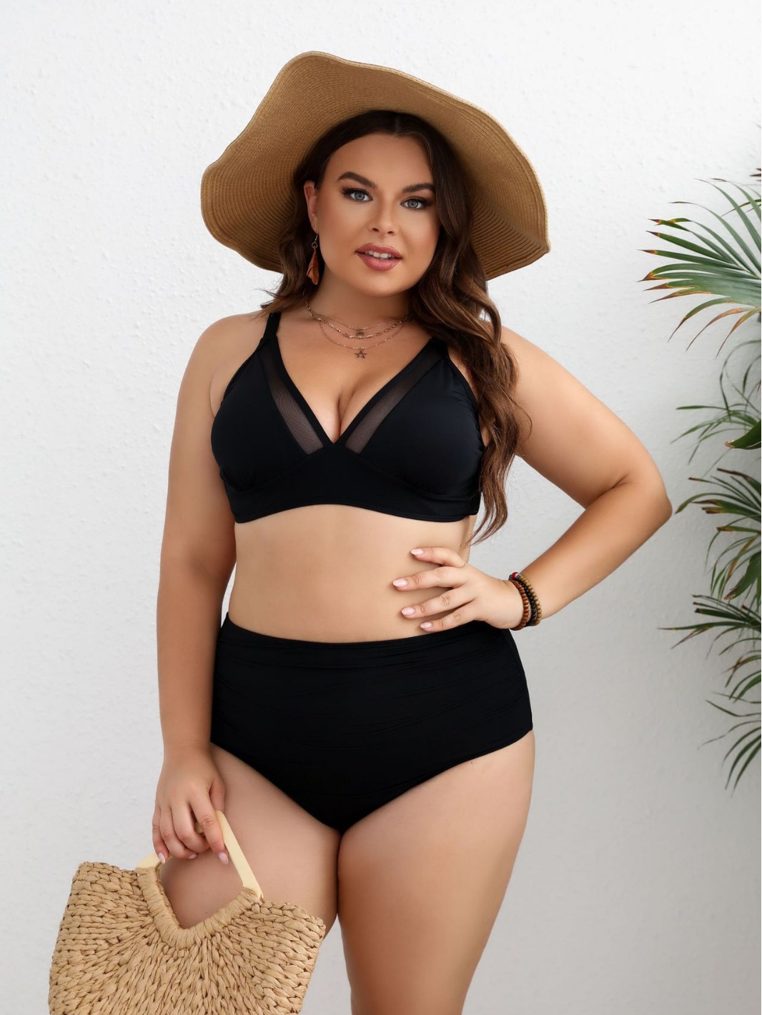 Upanikés ajustados transfronterizos conservadores y sexy bikini de tamaño grande dividido trajes de baño de espalda