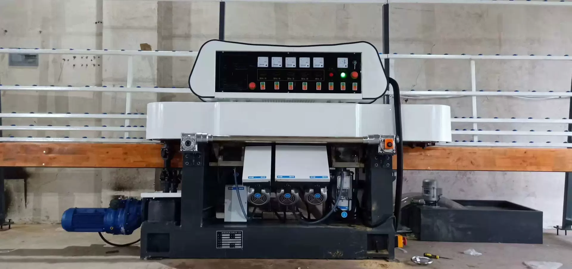 玻璃抛光机倒角安全角8字边45度玻璃直边机9头小型玻璃直线磨边机