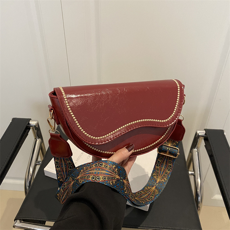 Vintage Women's Shoulder And Crossbody Saddle Bag Versatile_voghion.com