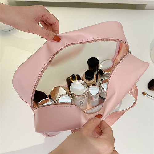New Korean-style cartoon PVC lady makeup bag and travel kit, cute large capacity, high-quality PU storage bag for wholesale