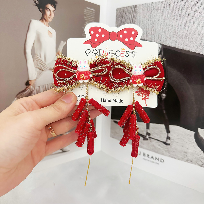 Chinese style girls Hanfu hair clips, hair clips, ancient style children's tassels, bow headwear sets, New Year hair accessories wholesale