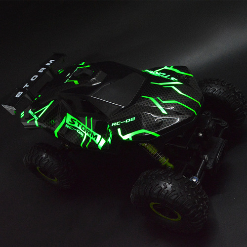 Remote Spray Off-Road Car 2.4G 4WD Climbing Racing Car with Lights Charging Toy Remote Control Car