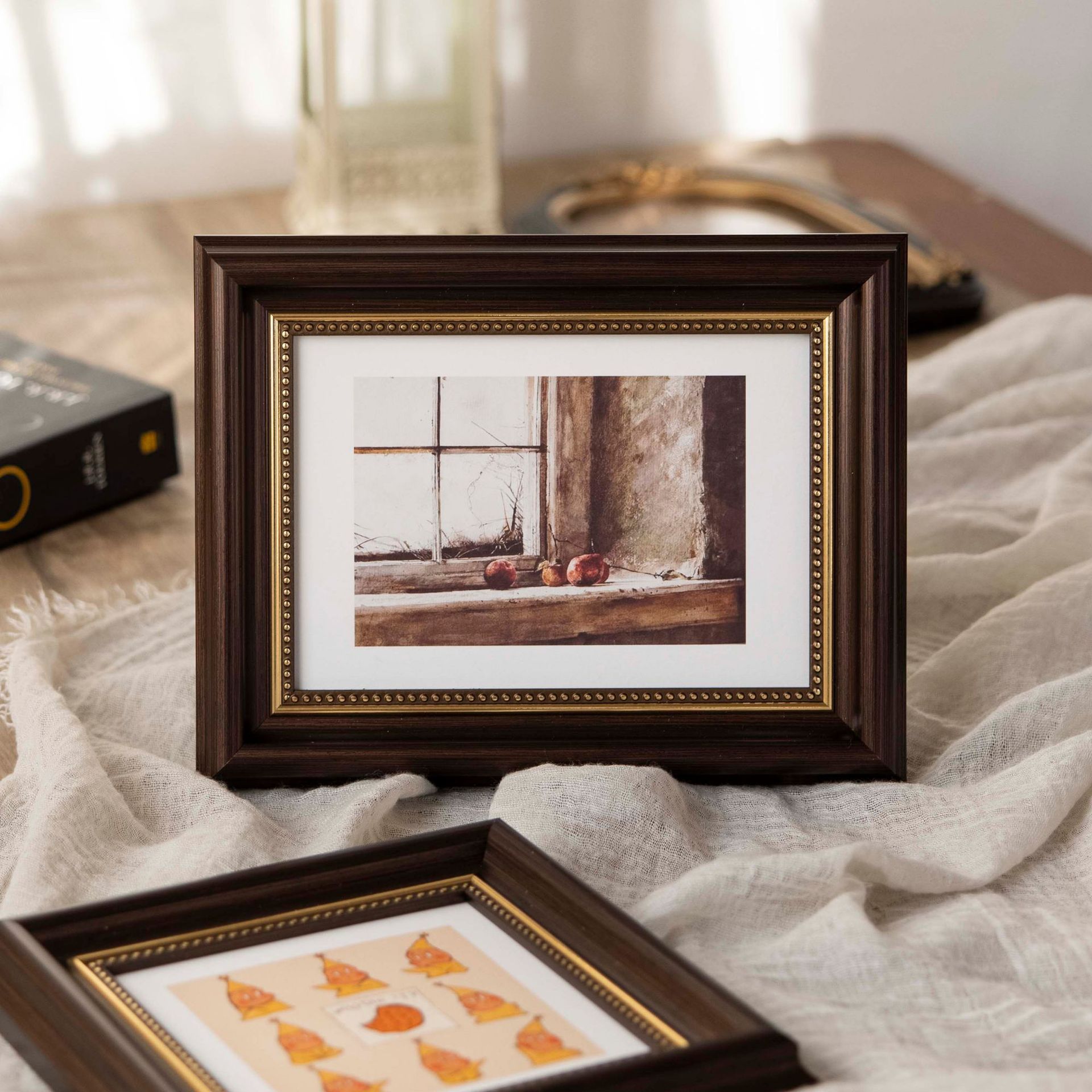 retro wall photo frame