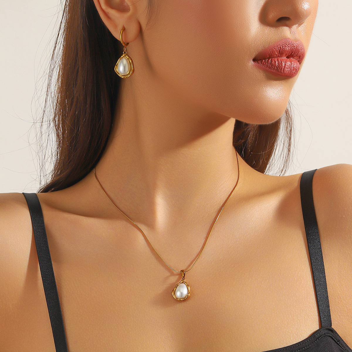 10g Weight Jewelry Set Classification snake chain Chain Type Earrings + Necklace Quantity Holiday, Daily Occasion 304 Stainless Steel Material Geometric, Heart Shape Pattern All Seasons Season Women's Gender Plating Design Vintage Style, Simple Style Style Wholesale Jewelry Vintage Style Simple Style Geometric Heart Shape 304 Stainless Steel Plating Jewelry Set Snake Chain 8