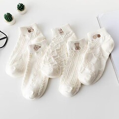 船の靴下の春の夏の白い靴下は低いです。浅い口の隠れた靴下の薄いタイプの通気性の靴下の日本の女性の靴下のinsは卸売りします。