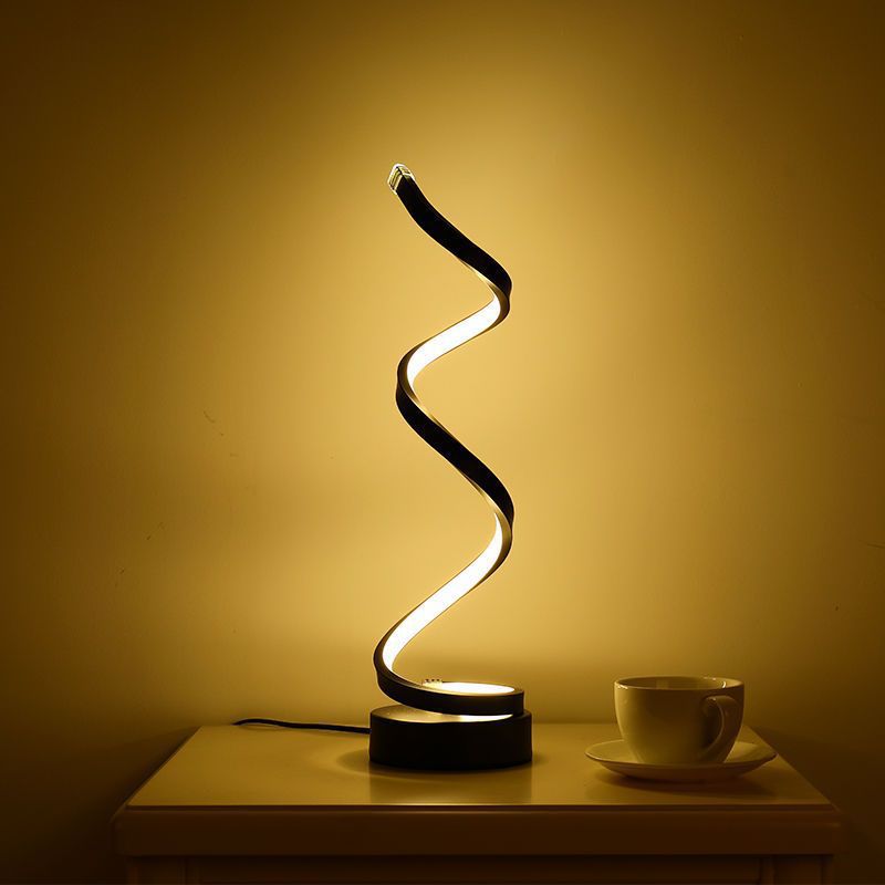Exclusive For Cross-border E-commerce: Modern Spiral Simple And Adjustable LED Table Lamp, USB-powered, Eye-protective_voghion.com