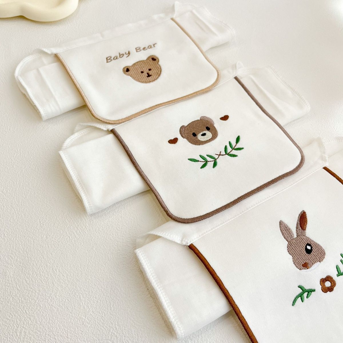 4层纱布宝宝吸汗巾纯棉儿童隔幼儿园垫背巾可自写名字四季