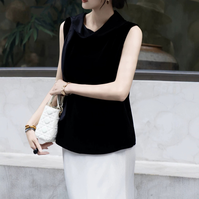 Satin Ribbon Design, Simple and Elegant, Loose and Versatile, Silk Velvet Black Summer Sleeveless Vest Shirt Satin Ribbon Design, Simple and Elegant, Loose and Versatile, Silk Velvet Black Summer Sleeveless Vest Shirt