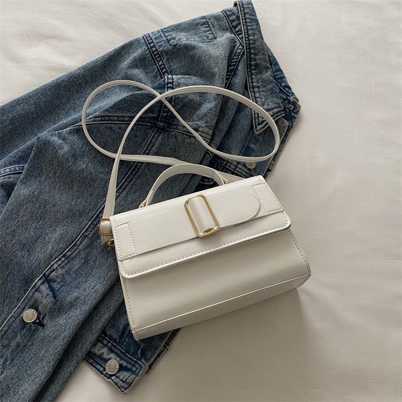 Bolso cuadrado pequeño estilo retro de Hong Kong para mujer 2024 nuevo bolso de mensajero portátil de moda coreana otoño e invierno bolso de hombro con textura de color sólido