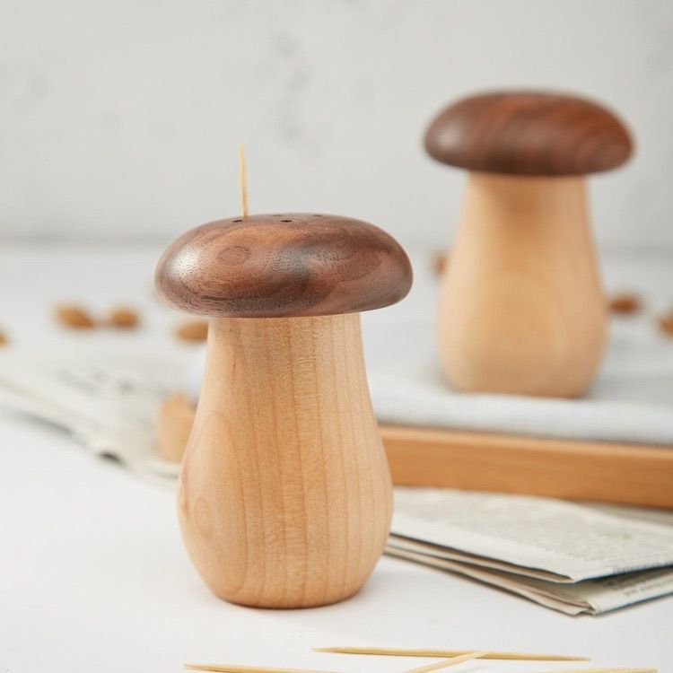 Caja de palillos de dientes caseros de madera sólida creativa de alta calidad, caja de palillos de dientes de hongo de nuez negra, estilo japonés de alto valor
