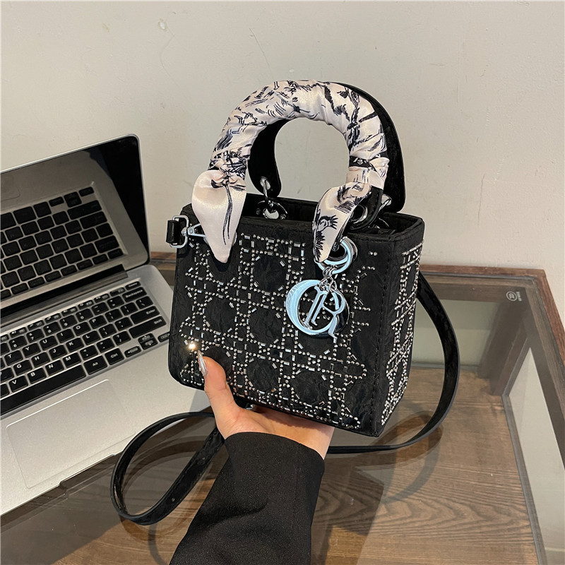 Cross-Border New Handbag, Shoulder Bag, Crossbody Bag, Women's Bag, Silk Rhinestone Princess Diana Bag, New Trendy Diamond-Encrusted Light Luxury