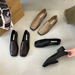 超ソフトな英国風革靴、英国風秋冬新作レトロ通勤用スリッポンフラットローファー女性用2024