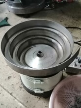 振动盘送料机自动上料机小型本体震动盘纯铜线圈电机圆震底座底盘